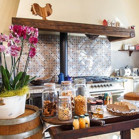 Bed and Breakfast Il Pettirosso Сантарканджело-ді-Романья Екстер'єр фото