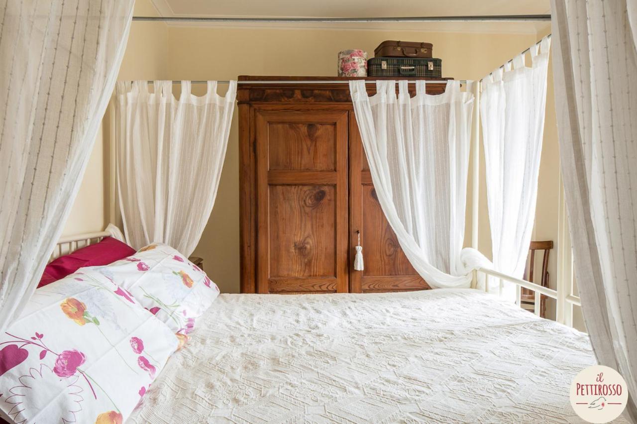 Bed and Breakfast Il Pettirosso Сантарканджело-ді-Романья Екстер'єр фото