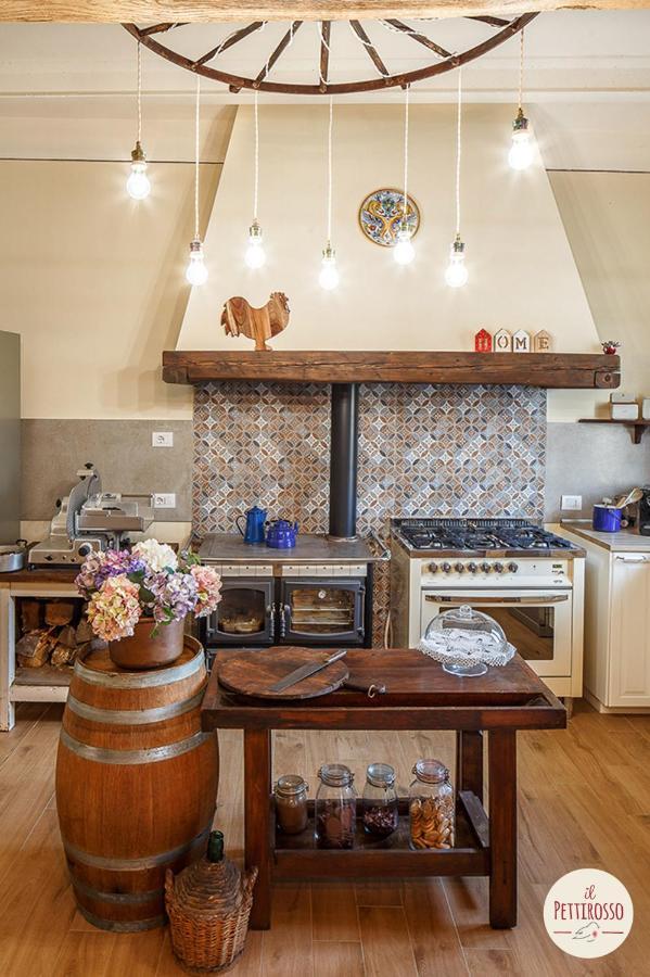 Bed and Breakfast Il Pettirosso Сантарканджело-ді-Романья Екстер'єр фото
