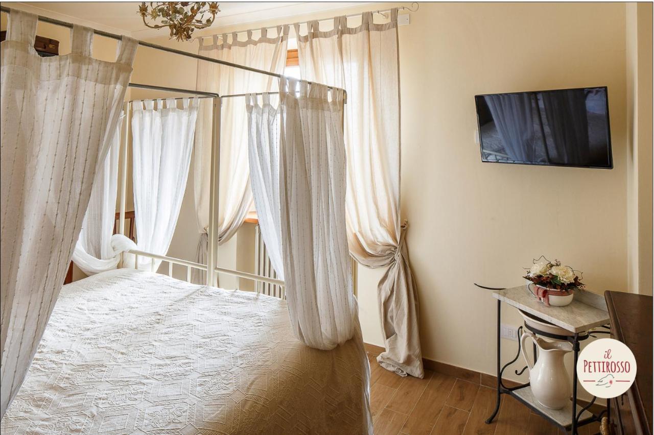 Bed and Breakfast Il Pettirosso Сантарканджело-ді-Романья Екстер'єр фото