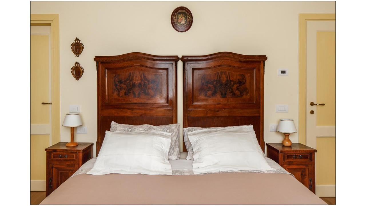 Bed and Breakfast Il Pettirosso Сантарканджело-ді-Романья Екстер'єр фото